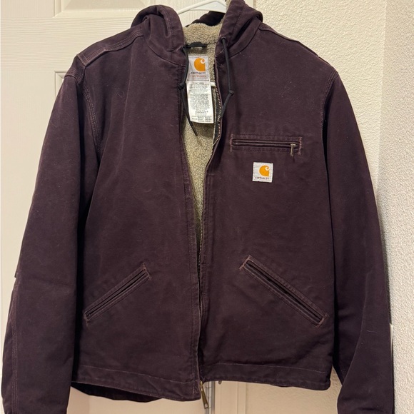 Carhartt Plum jacket for women💜 - Picture 2 of 5